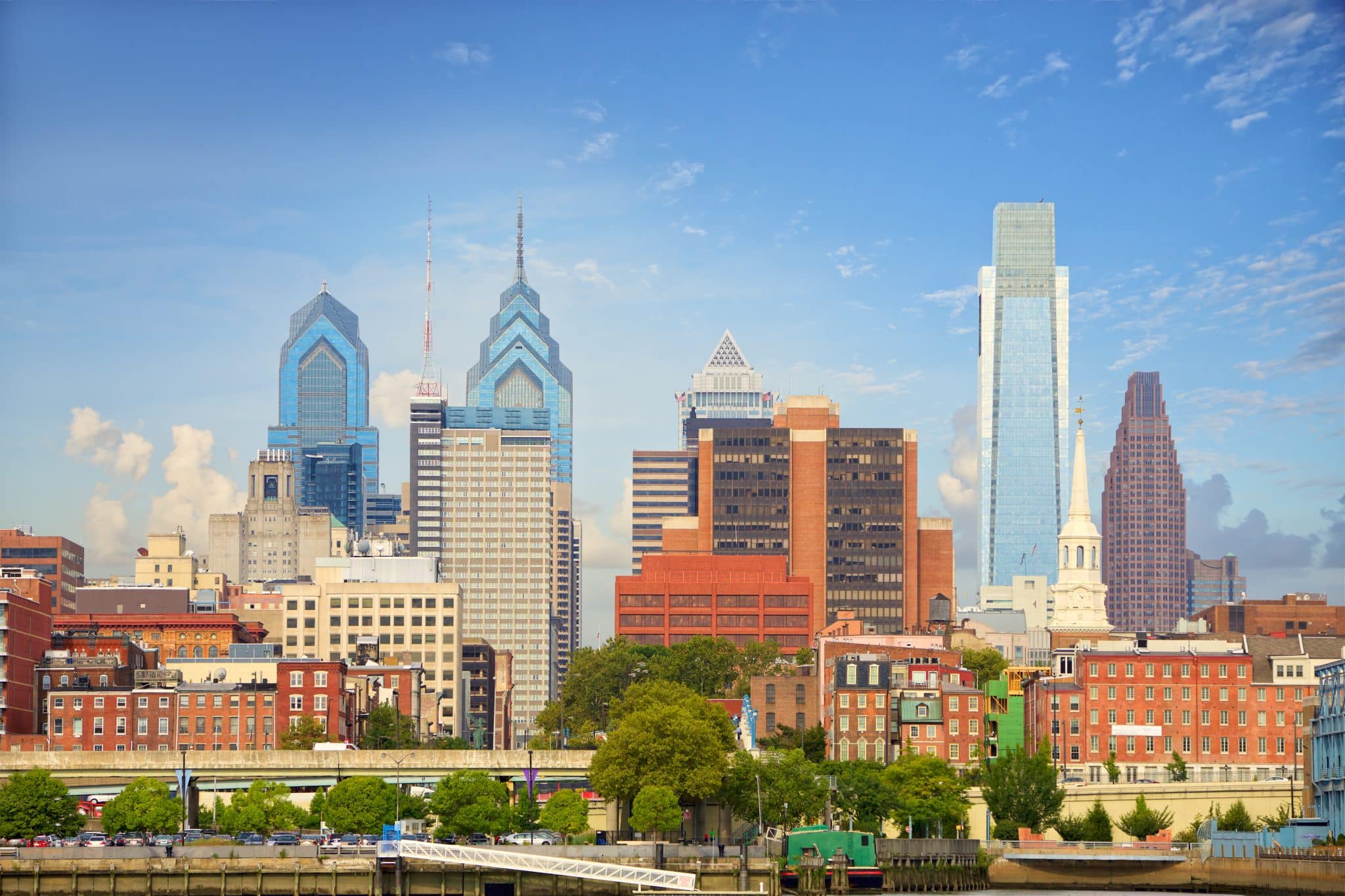 Philadelphia skyline for Major League Vacations travel planning
