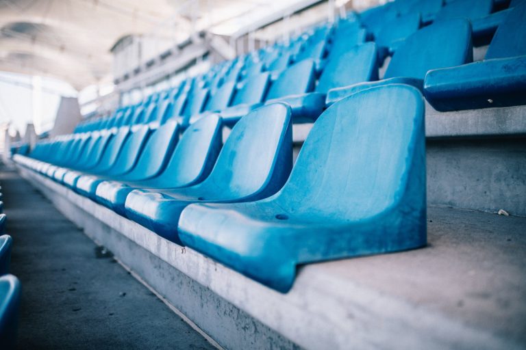 Big Market vs. Loud Crowd: Ranking Pro Football’s Biggest Fanbases