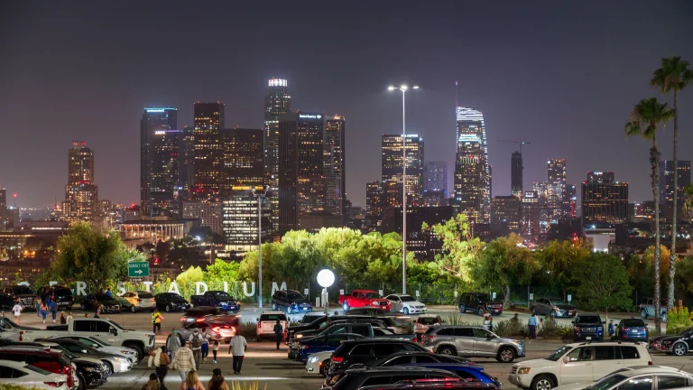Choose a Dodger Stadium Hotel by the Trip to the Gate
